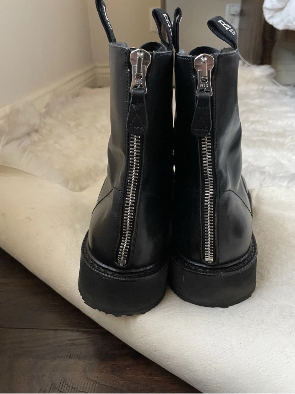 Authentic R13 single stack black platform men’s boots - Picture 2 of 5
